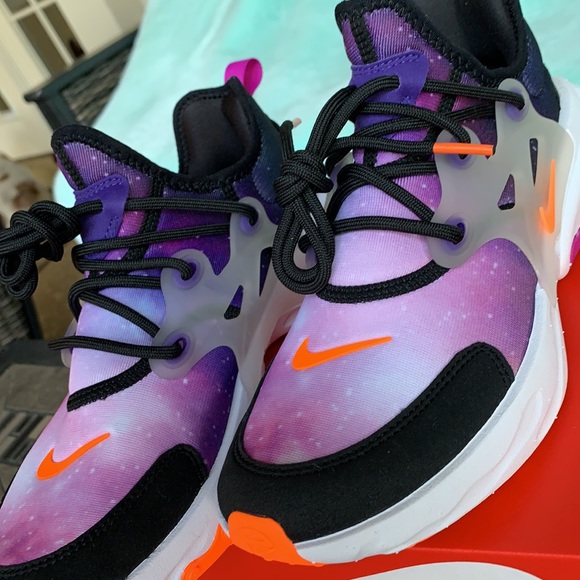 NIKE REACT PRESTO PRINT WMNS - Picture 13 of 16